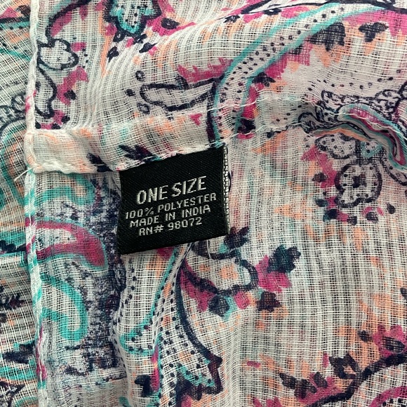 Infinity scarf - Picture 3 of 4